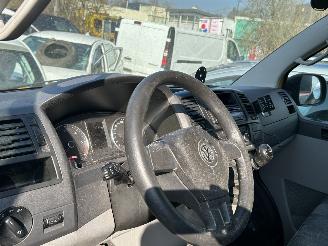 Volkswagen Transporter 2.0 TDI picture 8