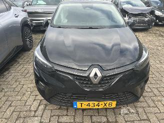 Renault Clio 1.6 E-Tech Hybrid  Automaat picture 2