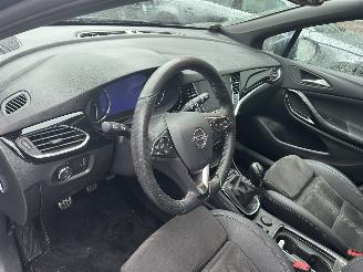 Opel Astra Sports Tourer 1.2 Ultimate picture 17