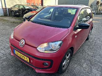 Volkswagen Up! 1.0 picture 1
