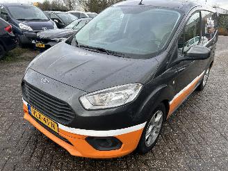 Schade bestelwagen Ford Transit Courier Van 1.5 TDCI    ( 89126 KM ) 2021/10