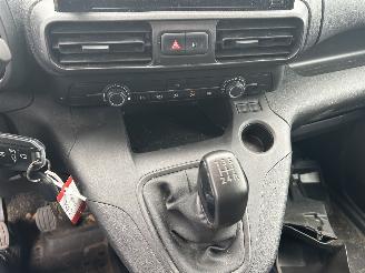 Opel Combo 1.5 CDTI picture 10