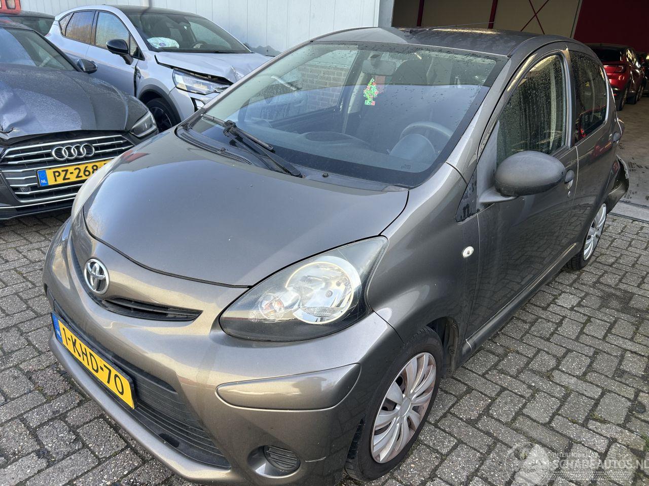 Toyota Aygo 1.0 VVT-I  Comfort  5 Drs -Airco