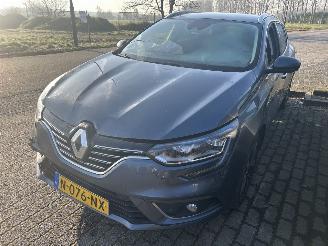Voiture accidenté Renault Mégane Stationcar 1.2 TCe 2021/12