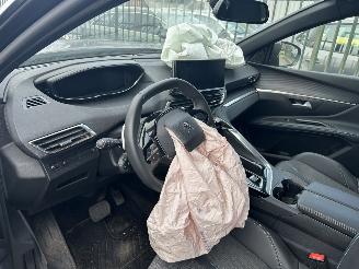 Peugeot 5008 1.2 Hybrid  Automaat  Allure Pack Business   7 persoons picture 8