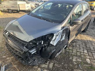 Auto incidentate Ford Fiesta 1.0 Ecoboost Connected  5 Drs    ( 58234 Km ) 2021/1
