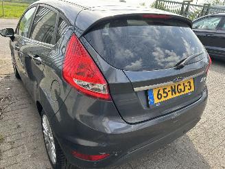 Ford Fiesta 1.25  Titanium   5 Drs picture 6