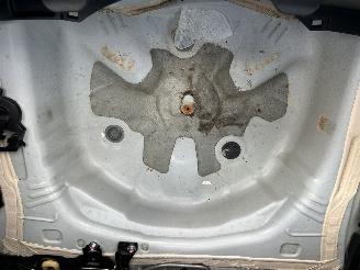Toyota Yaris 1.0 VVT-I  Comfort picture 9