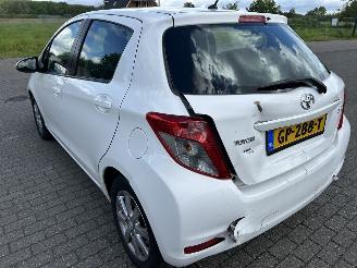 Toyota Yaris 1.0 VVT-I  Comfort picture 6