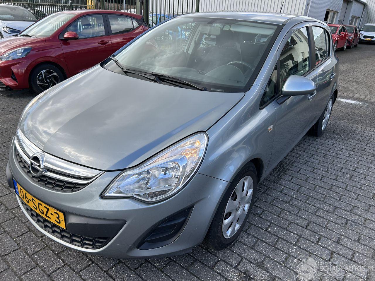 Opel Corsa 1.3 CDTI  5 Drs   ( schadevrij )