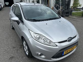 Ford Fiesta 1.25 Titanium   5 Drs picture 3