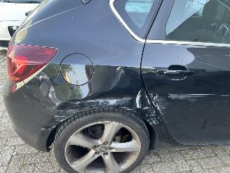 Opel Astra 1.4 Turbo Sport   5 Drs picture 5