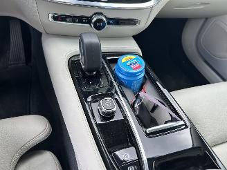 Volvo V-60 2.0 T6 AWD  Recharge Plug-in Hybird Ultra Bright ( Leer-Panoramadak ) picture 16