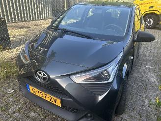 Unfallwagen Toyota Aygo 1.0 VVTi  5 Drs 2020/1