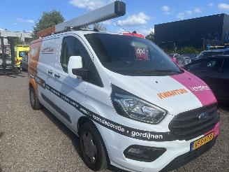 Ford Transit Custom 2.0 TDCI   L2H1 picture 3