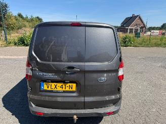 Ford Transit Courier Van 1.5 TDCI picture 5