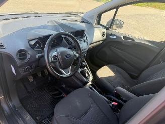 Ford Transit Courier Van 1.5 TDCI picture 9