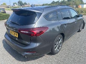 Ford Focus Wagon 1.0 Ecoboost Hybrid ST Line X  Automaat picture 5