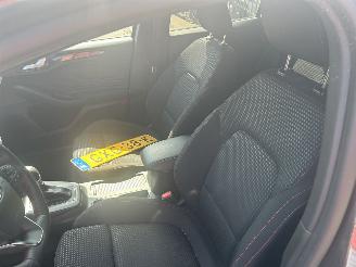 Ford Focus Wagon 1.0 Ecoboost Hybrid ST Line X  Automaat picture 12