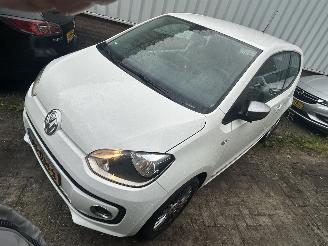Volkswagen Up! 1.0  3 Drs picture 2