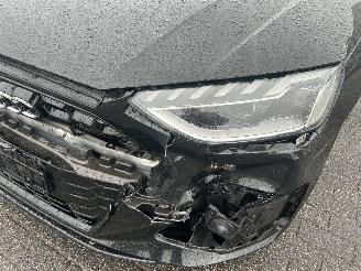Audi A4 Avant 35 TFSI  Edition Competition  S Line Automaat picture 2