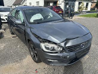 Volvo S-60 1.5  T3   Automaat picture 3