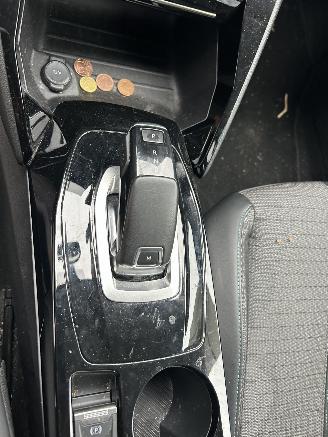 Peugeot 208 1.2 PureTech  Automaat   ( gewrapt ) picture 9