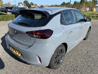 Opel Corsa 1.2 T  Hybrid Edition picture 4