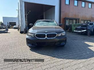 Dezmembrări autoturisme BMW 3-serie 3 serie Touring (G21), Combi, 2019 320e 2.0 TwinPower Turbo 16V 2021/7