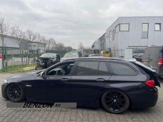 BMW 5-serie 5 serie Touring (F11), Combi, 2009 / 2017 M550d xDrive 24V picture 3