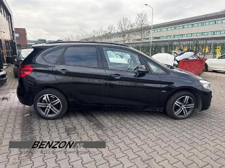 Vrakbiler auto BMW 2-serie  2017/2