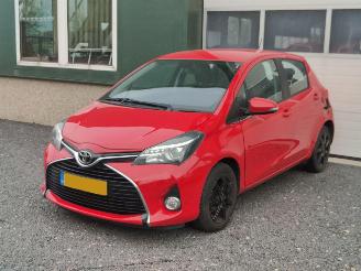 skadebil auto Toyota Yaris 1. VVT-i Lounge Clima Cruise Navi 2014/1