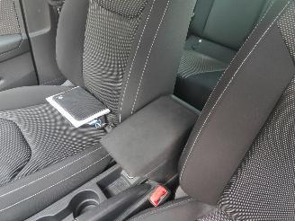 Seat Arona 1.0 TSI Xcellence Business Intense Automaat picture 19