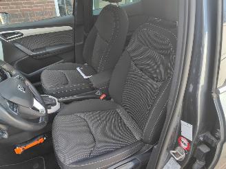 Seat Arona 1.0 TSI Xcellence Business Intense Automaat picture 16