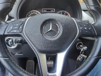 Mercedes B-klasse 180 Ambition Aut. Cruise Clima Navi picture 21