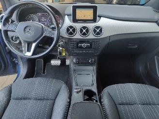 Mercedes B-klasse 180 Ambition Aut. Cruise Clima Navi picture 27