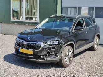 uszkodzony samochody osobowe Skoda Karoq 1.5 TSI Sportline Aut. 2024/6