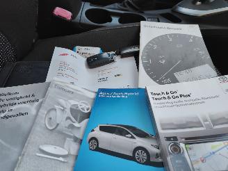 Toyota Auris 1.8 Hybrid Lease + Aut. Pano Navi picture 26