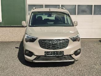 Opel Combo 1.2 Life Tour Clima Cruis Navi picture 2