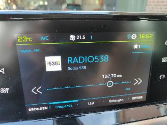 Peugeot 208 EV Allure 50kWh picture 9