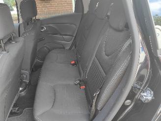 Renault Clio Estate 0.9 TCE Dynamique Navi Trkhaak Cruise picture 20