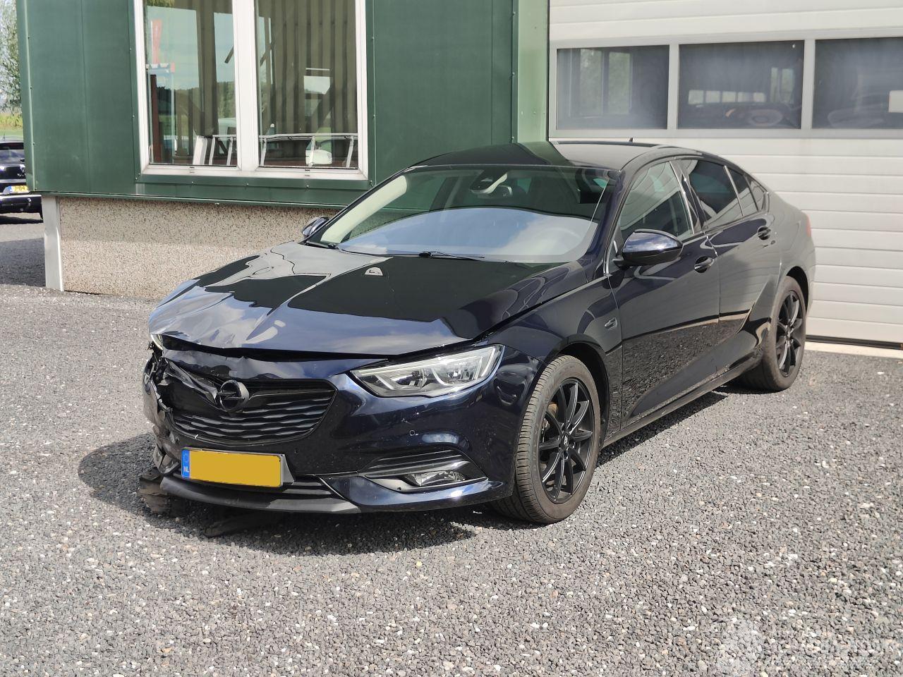 Opel Insignia GRAND SPORT 1.5 Torbo Executive Clima Cruise Tr.haak