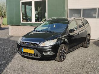 Coche accidentado Ford Focus 1.6 Trend Combi Airco 2009/7