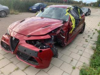 Vrakbiler auto Alfa Romeo Giulia Giulia (952), Sedan, 2015 2.9 Bi-Turbo V6 24V Quadrifoglio Verde 2017/11