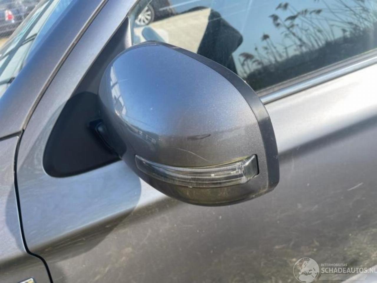 Mitsubishi Outlander Outlander (GF/GG), SUV, 2012 / 2022 2.0 16V PHEV 4x4