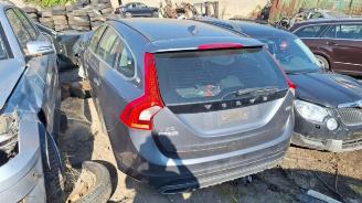 Sloopauto Volvo V-60 V60 I (FW/GW), Combi, 2010 / 2018 2.0 D2 16V 2015