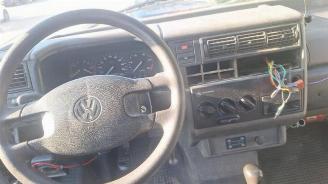 Volkswagen Transporter Transporter T4, Van, 1990 / 2003 2.4 D picture 10