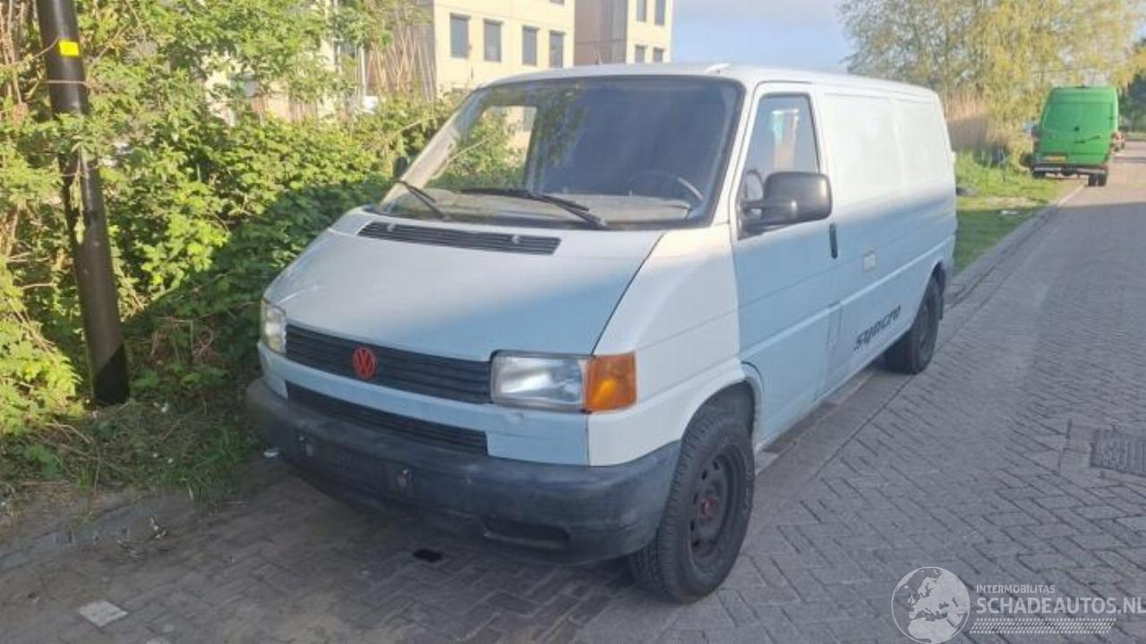 Volkswagen Transporter Transporter T4, Van, 1990 / 2003 2.4 D