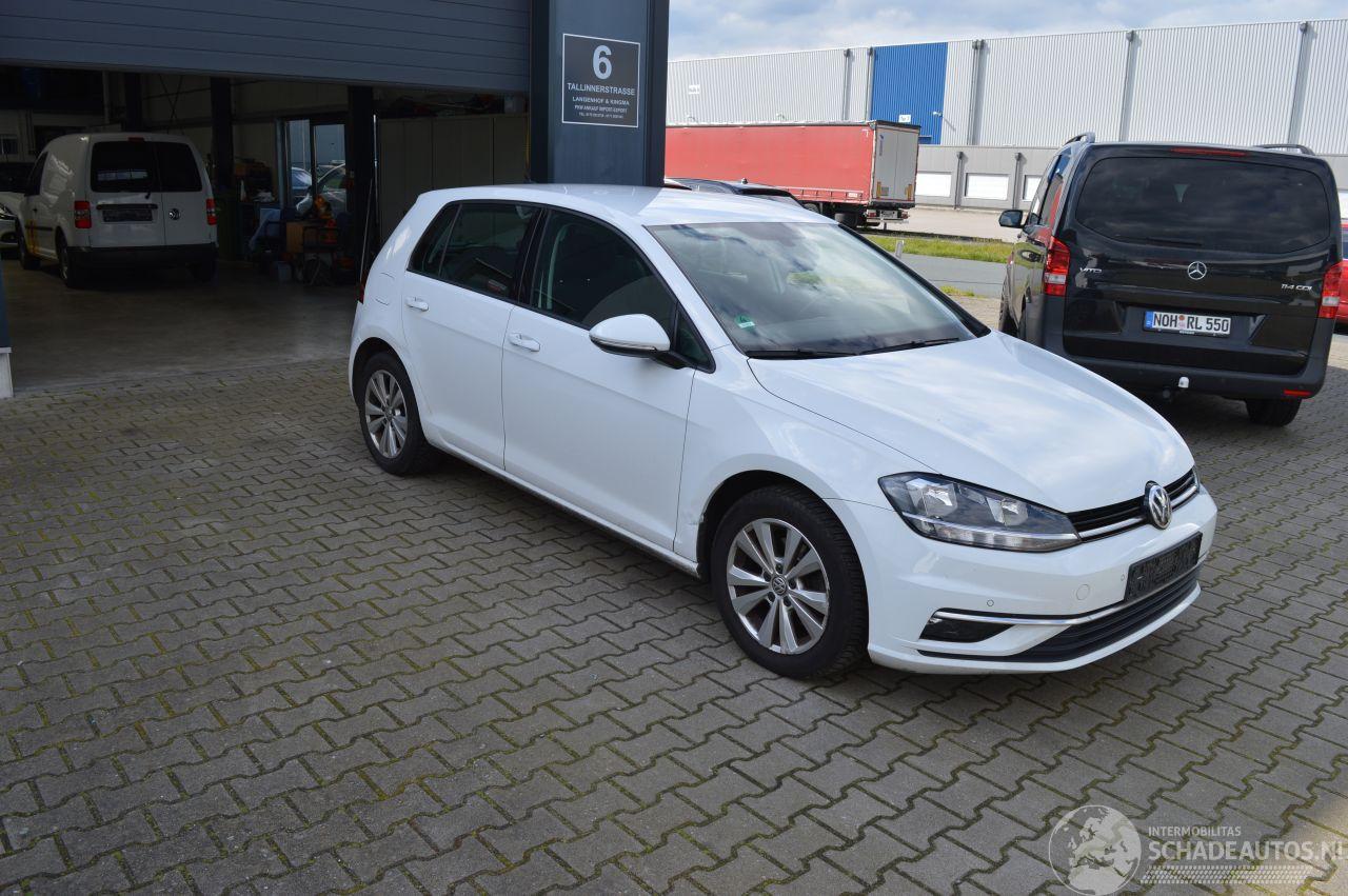 Volkswagen Golf 1.6 TDI 85 KW COMFORTLINE KLIMA