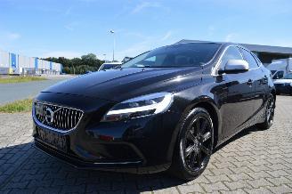 skadebil auto Volvo V-40 Volvo V40 D2 Inscription R Design Full led Leder Pano 2017/3